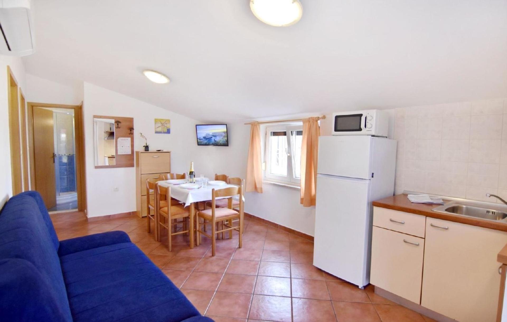 Mit Zwei Schlafzimmern In Strandnaehe In Apartment Umag