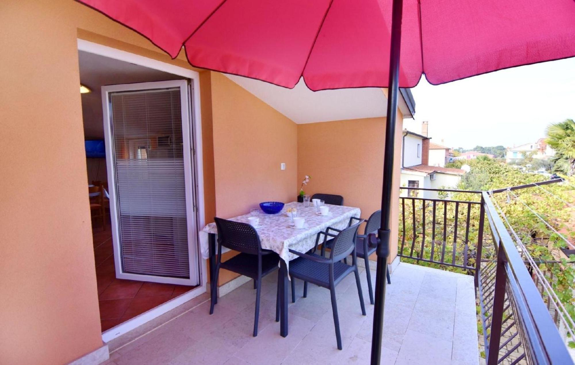 Mit Zwei Schlafzimmern In Strandnaehe In Apartmán *